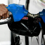 Наказание продавцов топлива вновь отложено