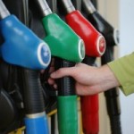 Кабмин снова повысил рекомендуемые цены на бензин