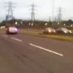 Британец на Citroen, развлекая приятелей, устроил шокирующие гонки с полицейскими. (Видео)