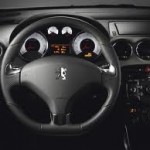 Группа PSA показала внутренности нового Peugeot 308