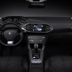 <!--:ru-->Компания Peugeot показала универсал 308 нового поколения<!--:-->